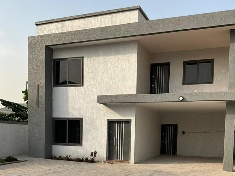 4 Bedrooms at Kwabenya Accra