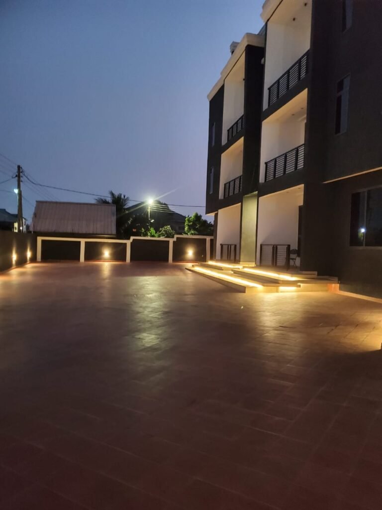 2 Bedrooms at Ofankor Barrier 7 Days